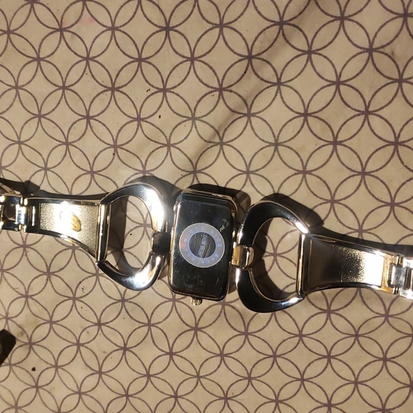 Geneva woman's watch - Picture 4 of 5